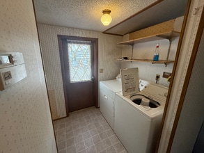 7 Commerce St in Holmen, WI - Building Photo - Building Photo