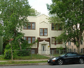 3420 Chicago Ave S in Minneapolis, MN - Building Photo - Building Photo