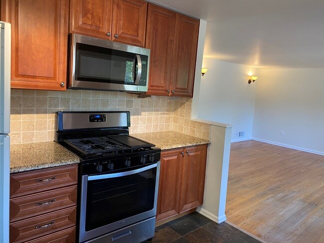3140 S Corona St in Englewood, CO - Building Photo - Building Photo