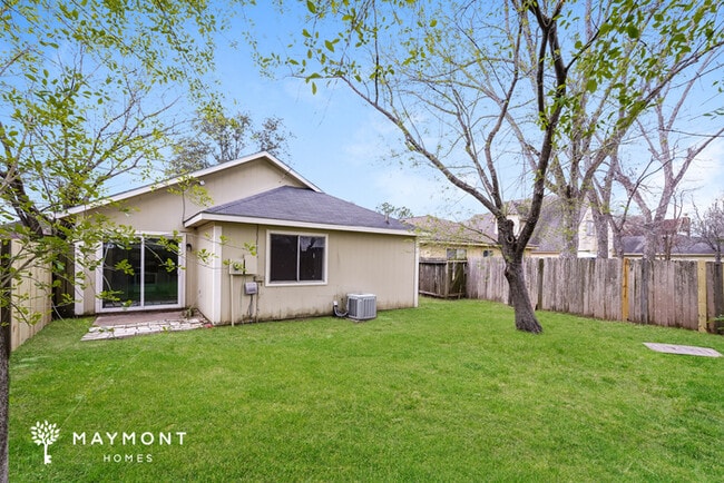 17514 Northfalk Dr in Houston, TX - Foto de edificio - Building Photo