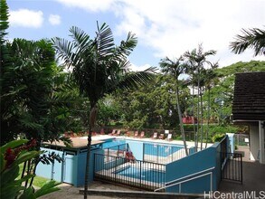 98-402-402 Koauka Loop in Aiea, HI - Building Photo - Building Photo