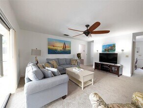912 72nd St NW in Bradenton, FL - Building Photo - Building Photo