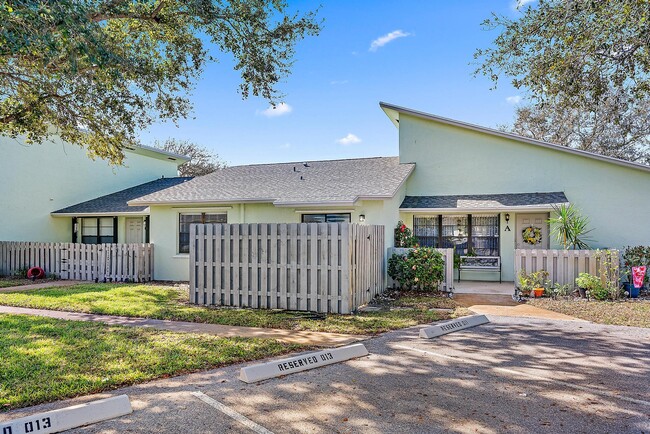 property at 431 Jupiter Lakes Blvd