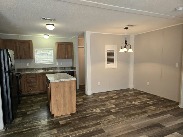 7001 Greenbrier Village Dr in Lakeland, FL - Foto de edificio - Building Photo