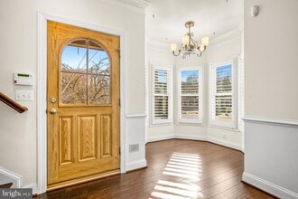 211 Mill St in Occoquan, VA - Building Photo - Building Photo