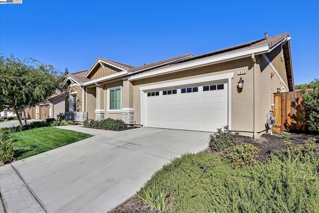 1610 Chestnut Ct in Concord, CA - Building Photo - Building Photo