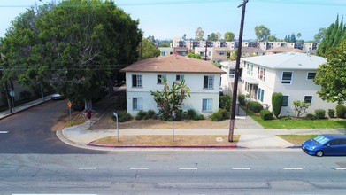 3535 S Sepulveda Blvd in Los Angeles, CA - Building Photo - Other