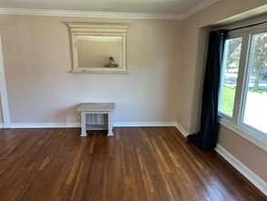 1882 Gerald Ave in East Meadow, NY - Building Photo - Building Photo
