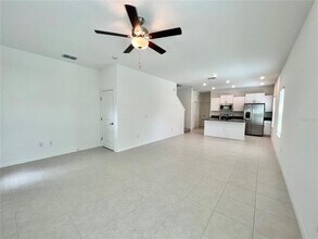 4704 Tuscan Loon Dr in Tampa, FL - Building Photo - Building Photo