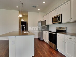 27422 St Andrews Ave in Wesley Chapel, FL - Building Photo - Building Photo