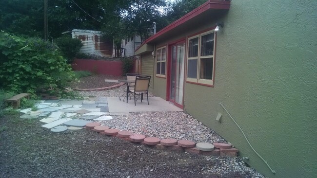 513 W Uintah St-Unit -- in Colorado Springs, CO - Building Photo - Building Photo