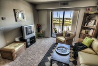 Highlands Ridge Apartments in Pierre, SD - Foto de edificio - Building Photo