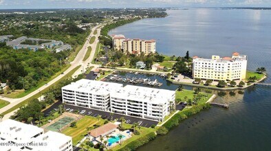 5011 Dixie Hwy NE in Palm Bay, FL - Building Photo - Building Photo