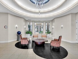 1830 Radius Dr, Unit 214 in Hollywood, FL - Building Photo