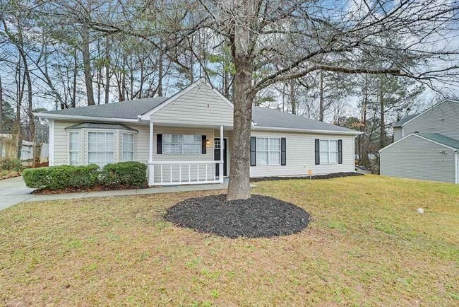 property at 626 Waynes Ct SE