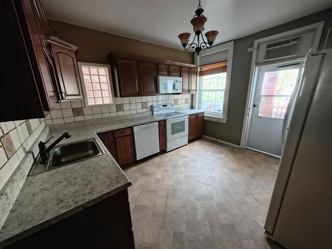 3130 Maury Ave, Unit 3130 Maury ave aptB in St. Louis, MO - Foto de edificio - Building Photo