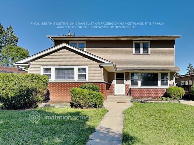 property at 307 Poplar Ave