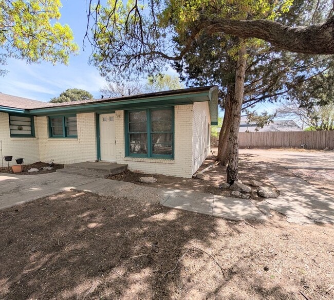 property at 9001 Indiana Ave