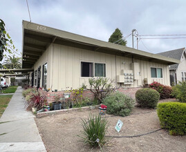 Pajaro Pines Apartments in Salinas, CA - Building Photo - Building Photo