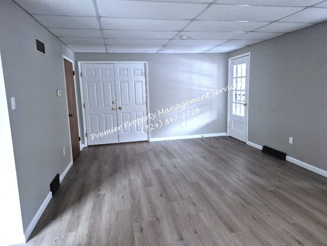 1423 Beaver Rd in Ambridge, PA - Building Photo - Building Photo