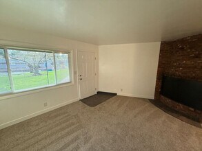 273 Kearney St S in Salem, OR - Building Photo - Building Photo