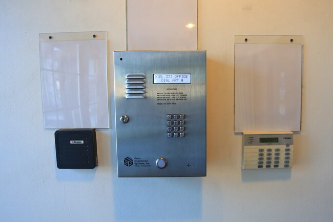 Park Heights Place in Baltimore, MD - Building Photo - Building Photo