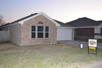 5305 Joshua Ct in Fort Worth, TX - Building Photo - Building Photo