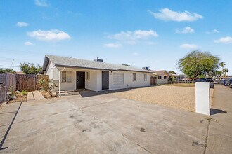 3519 W Orchid Ln in Phoenix, AZ - Building Photo - Building Photo