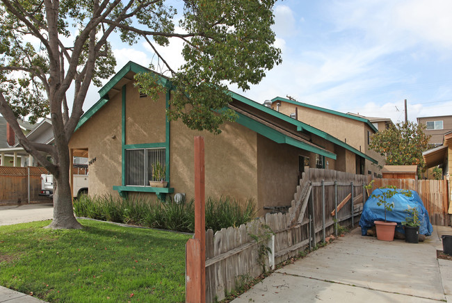 3684-3686 Arizona St in San Diego, CA - Building Photo - Building Photo