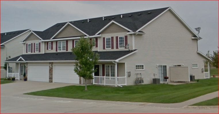2900 SE Glenstone Dr, Unit Unit # 503 in Grimes, IA - Foto de edificio