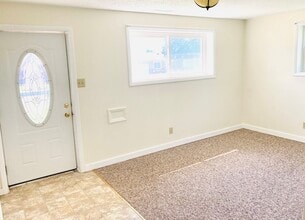 1600 Rockwell Dr in Junction City, KS - Building Photo - Building Photo