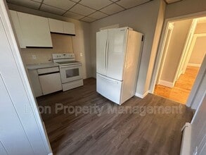 34 Hodges Ave in Taunton, MA - Building Photo - Building Photo