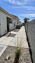 625 E Doris St, Unit #C in Avondale, AZ - Building Photo
