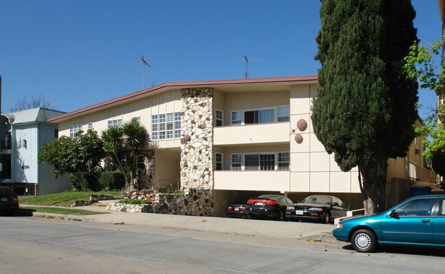 835 S Sherbourne Dr in Los Angeles, CA - Foto de edificio - Building Photo