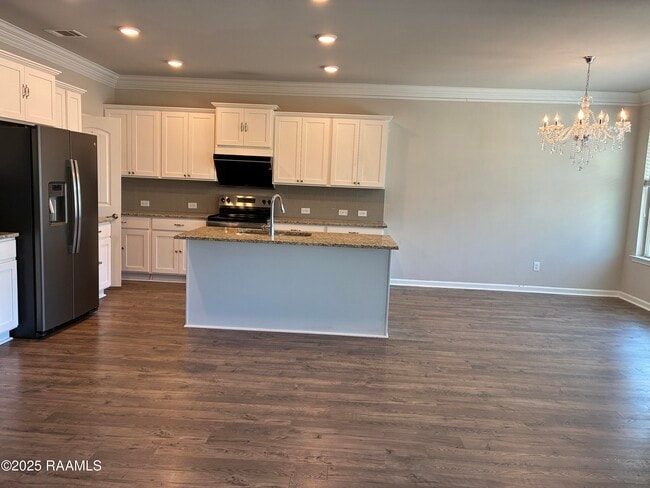 109 Marais Ave in Youngsville, LA - Building Photo - Building Photo