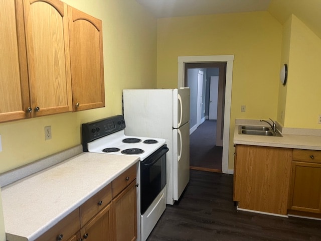 166-168-168 W Main St