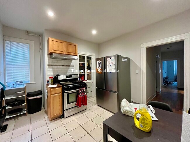 14 Batchelder St, Unit 1