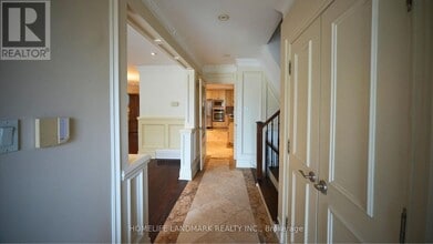 138 Newton Dr in Toronto, ON - Building Photo - Building Photo