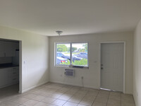 7400 Pembroke Rd, Unit 10 in Miramar, FL - Building Photo - Building Photo