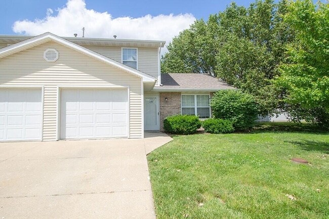 property at 2603 Northampton Dr