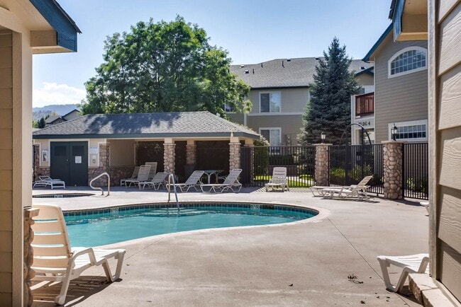 property at 3002 W Elizabeth St