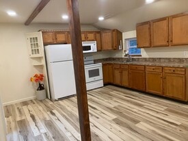 2028 Store Rd in Harleysville, PA - Building Photo