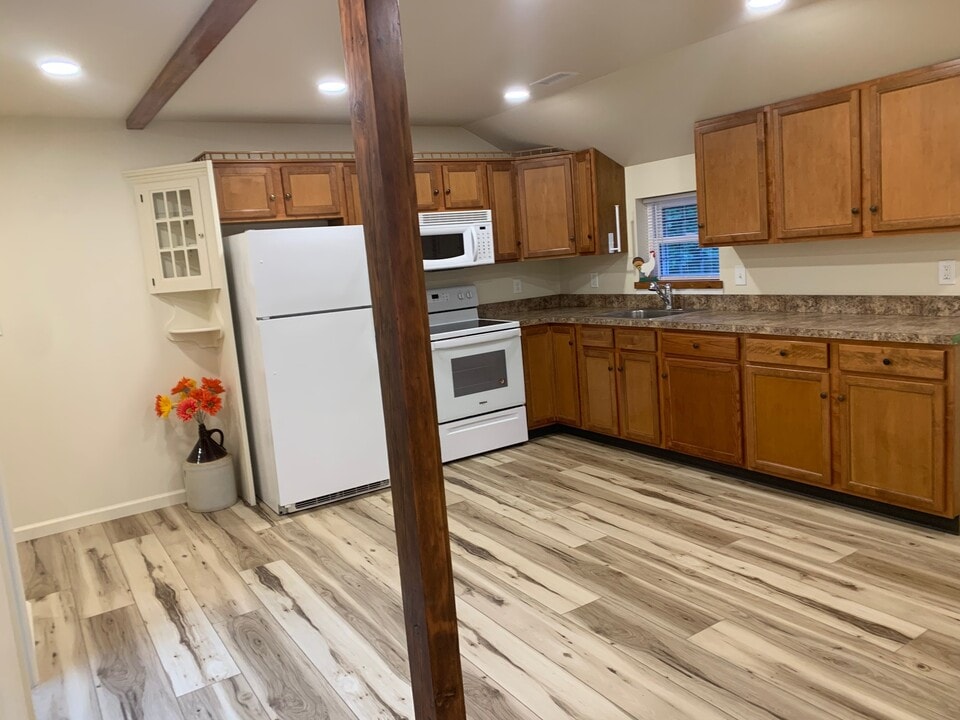 2028 Store Rd in Harleysville, PA - Building Photo