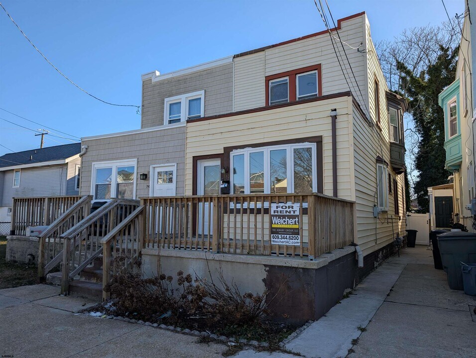 712 Sewell Ave in Atlantic City, NJ - Building Photo