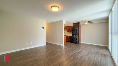 3423-3443 Marlborough Avenue in San Diego, CA - Building Photo - Interior Photo