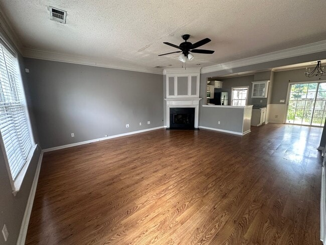 38 Highoak Dr in Marietta, GA - Building Photo - Building Photo