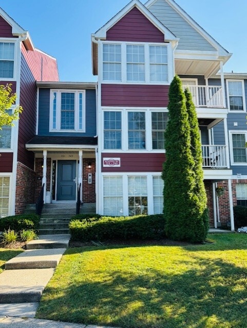 property at 743 Deering Rd