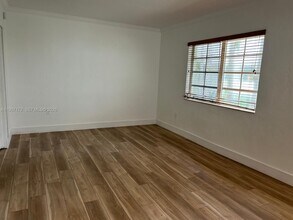 1605 Lenox Ave. in Miami Beach, FL - Building Photo - Building Photo