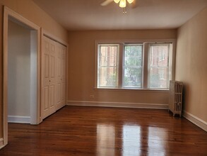 4848 W Wrightwood Ave in Chicago, IL - Building Photo - Building Photo