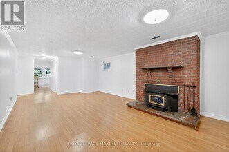153 Highland Park Blvd in Markham, ON - Building Photo - Building Photo